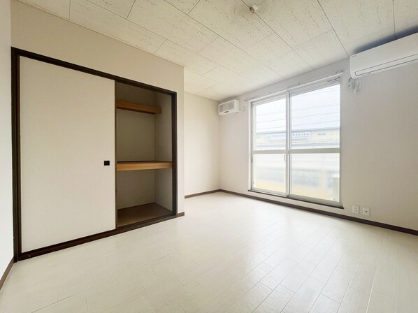 オークハイホームの物件内観写真